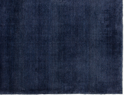 Alaska Handloomed Rug  Navy  9' X 12'