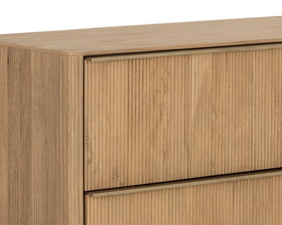 Kalla Dresser