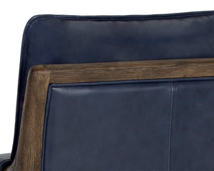 Mauti Armchair  Distressed Brown