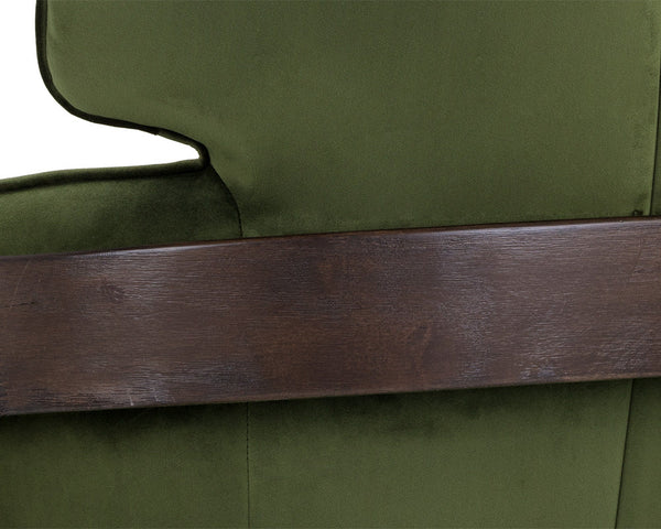 Maximus Lounge Chair