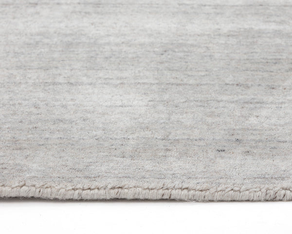 Alaska Handloomed Rug  Grey / Ivory  8' X 10'