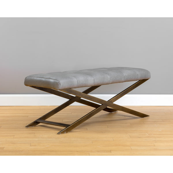Kammi Bench - Bravo Metal