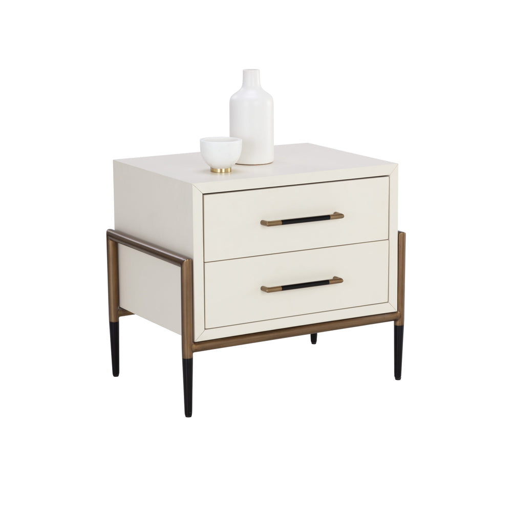 Weldrick Nightstand - Oyster