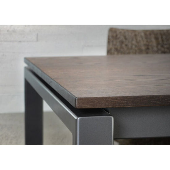 Spazio Dining Table