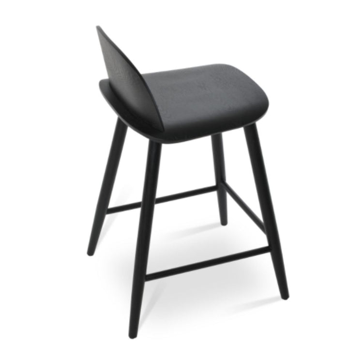 Janelle Stool