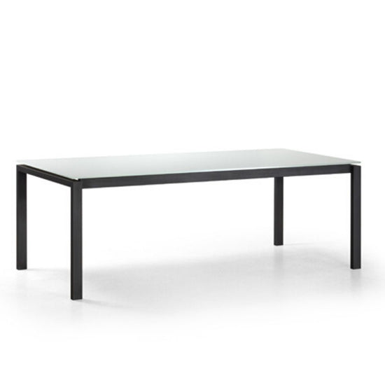 Spazio Dining Table