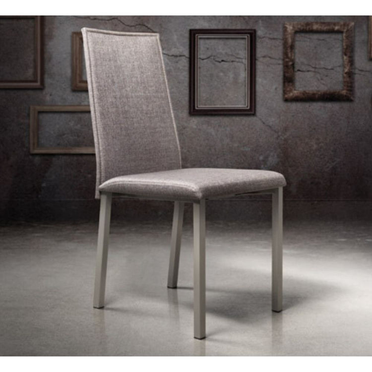 Trapezio Dining Chair