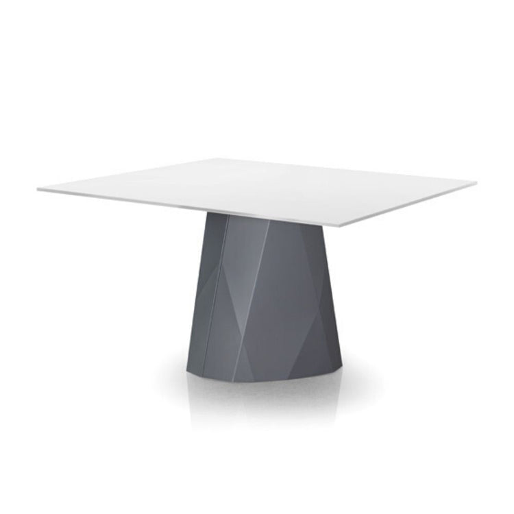 Diamond Table