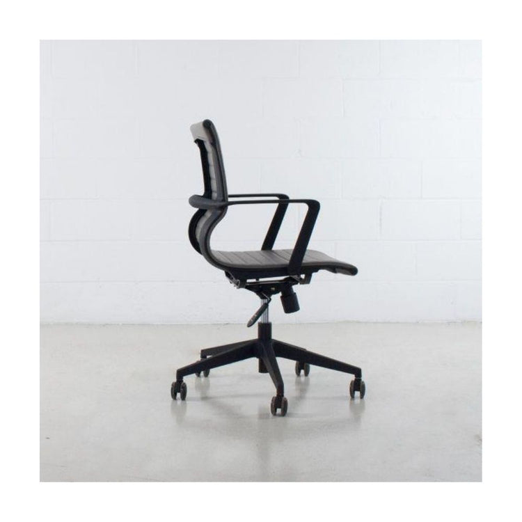 Lowback Nylon Frame Office Chair