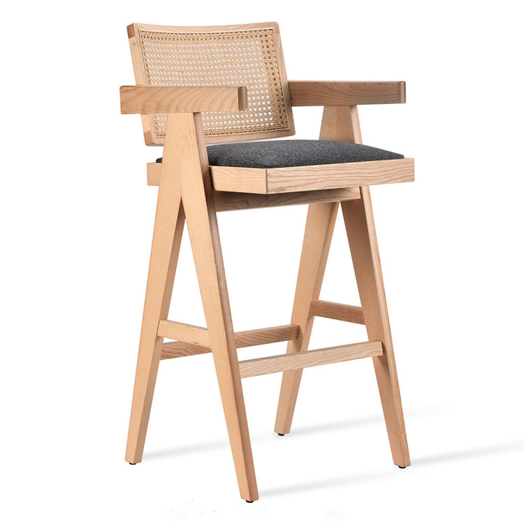 BT Pierre J Stool